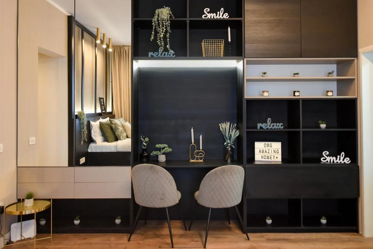 Apartment Monochrome Magic. Calea Victoriei Studio Bucharest
